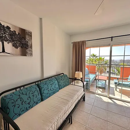 Sun & Heated Pool * Los Cristianos (Tenerife)